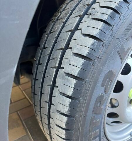 Білий Мерседес Sprinter, об'ємом двигуна 2.1 л та пробігом 276 тис. км за 23200 $, фото 14 на Automoto.ua