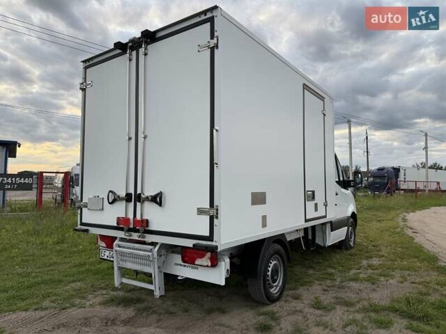 Белый Мерседес Sprinter, объемом двигателя 2.2 л и пробегом 229 тыс. км за 30650 $, фото 13 на Automoto.ua