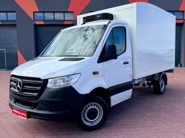 Белый Мерседес Sprinter, объемом двигателя 2 л и пробегом 224 тыс. км за 27300 $, фото 1 на Automoto.ua