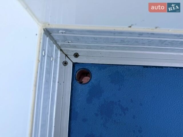 Белый Мерседес Sprinter, объемом двигателя 2.1 л и пробегом 399 тыс. км за 25500 $, фото 17 на Automoto.ua