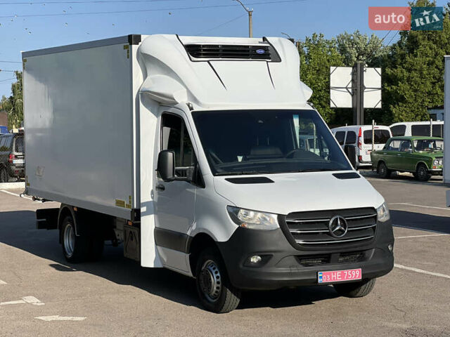 Белый Мерседес Sprinter, объемом двигателя 2.2 л и пробегом 273 тыс. км за 33500 $, фото 5 на Automoto.ua