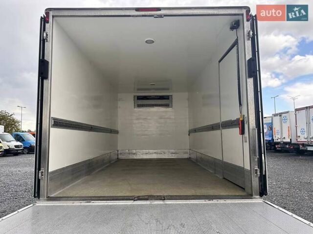 Белый Мерседес Sprinter, объемом двигателя 2.2 л и пробегом 190 тыс. км за 35900 $, фото 33 на Automoto.ua