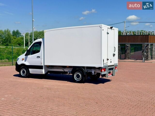 Белый Мерседес Sprinter, объемом двигателя 1.9 л и пробегом 212 тыс. км за 27860 $, фото 7 на Automoto.ua