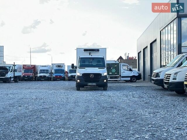 Белый Мерседес Sprinter, объемом двигателя 2.2 л и пробегом 152 тыс. км за 34900 $, фото 11 на Automoto.ua