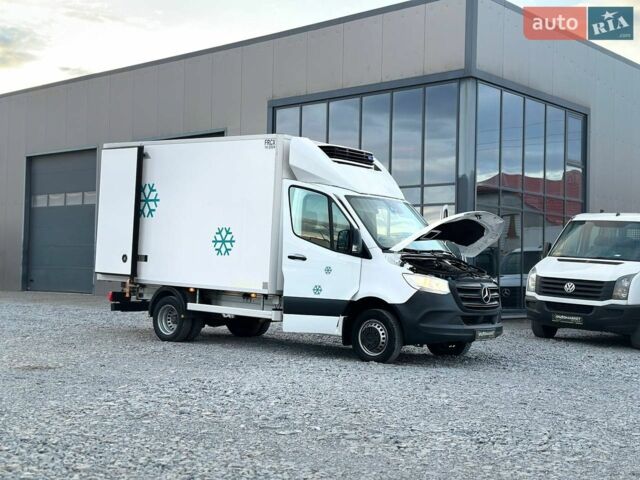 Белый Мерседес Sprinter, объемом двигателя 2.2 л и пробегом 142 тыс. км за 33900 $, фото 19 на Automoto.ua
