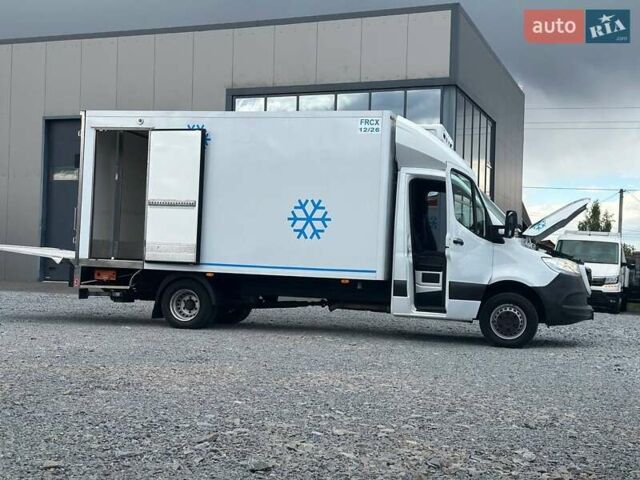 Белый Мерседес Sprinter, объемом двигателя 2.2 л и пробегом 190 тыс. км за 35900 $, фото 19 на Automoto.ua