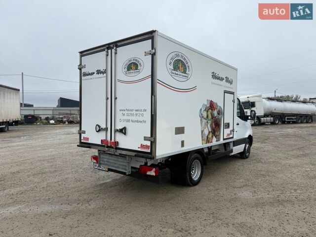Белый Мерседес Sprinter, объемом двигателя 2.2 л и пробегом 242 тыс. км за 35800 $, фото 6 на Automoto.ua