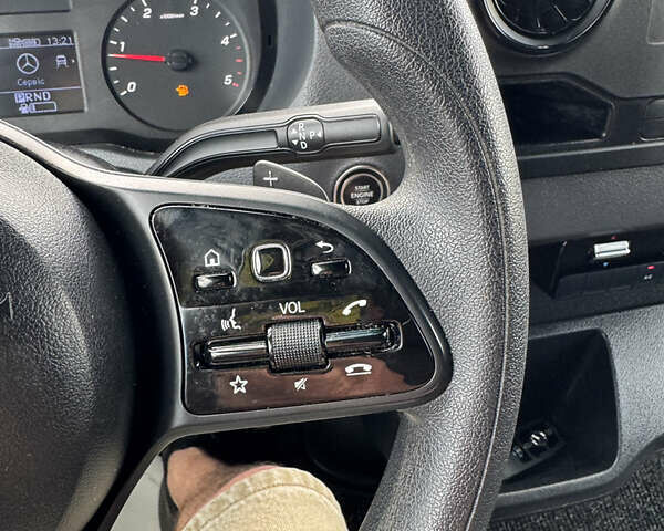 Белый Мерседес Sprinter, объемом двигателя 2.2 л и пробегом 210 тыс. км за 30800 $, фото 16 на Automoto.ua