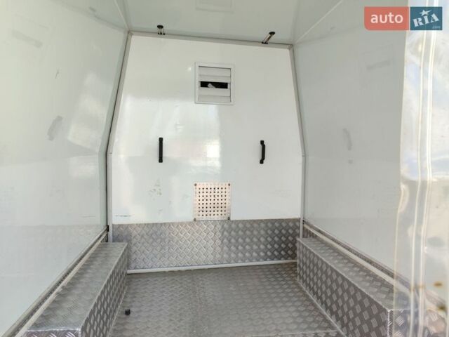 Білий Мерседес Sprinter, об'ємом двигуна 2 л та пробігом 355 тис. км за 25800 $, фото 8 на Automoto.ua
