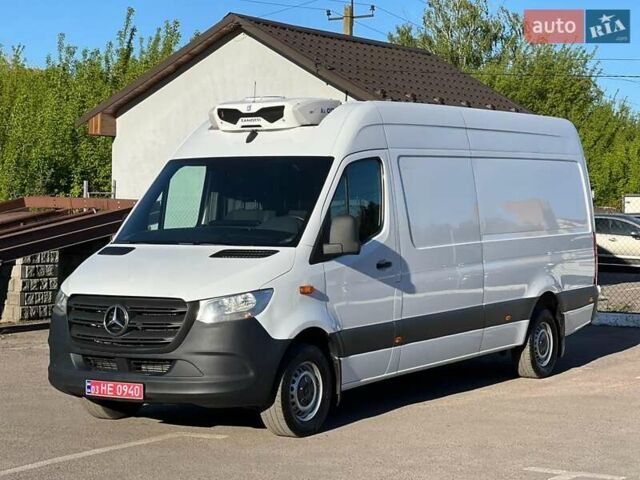 Белый Мерседес Sprinter, объемом двигателя 3 л и пробегом 279 тыс. км за 32999 $, фото 52 на Automoto.ua