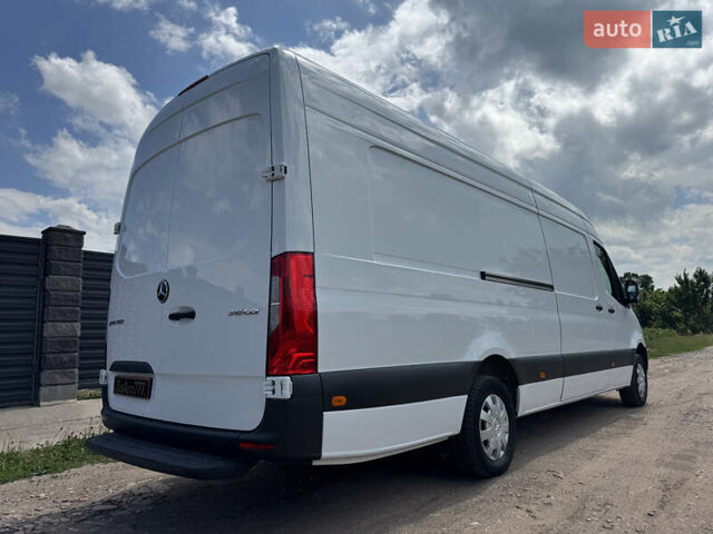 Белый Мерседес Sprinter, объемом двигателя 2.2 л и пробегом 210 тыс. км за 30800 $, фото 58 на Automoto.ua