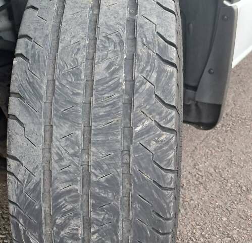 Білий Мерседес Sprinter, об'ємом двигуна 2.2 л та пробігом 278 тис. км за 22650 $, фото 11 на Automoto.ua