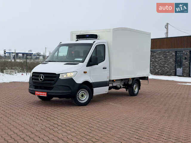 Белый Мерседес Sprinter, объемом двигателя 2 л и пробегом 192 тыс. км за 26500 $, фото 2 на Automoto.ua