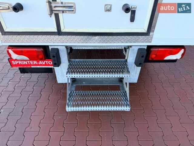 Белый Мерседес Sprinter, объемом двигателя 2.1 л и пробегом 399 тыс. км за 25500 $, фото 16 на Automoto.ua