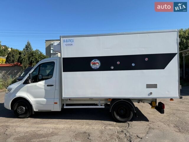 Белый Мерседес Sprinter, объемом двигателя 3 л и пробегом 140 тыс. км за 45700 $, фото 1 на Automoto.ua