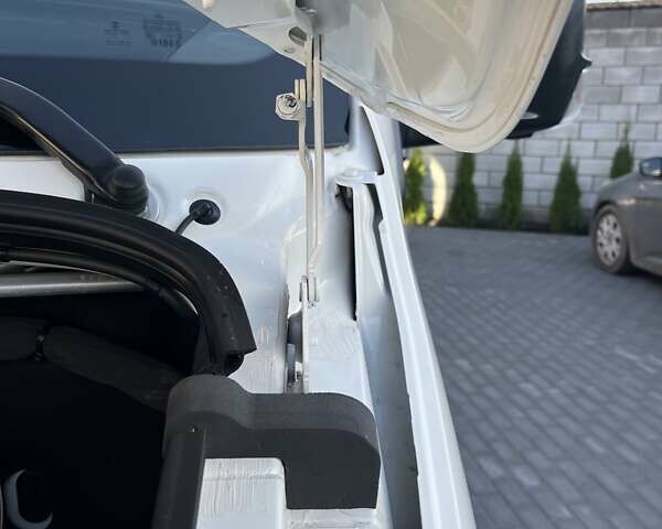 Білий Мерседес Sprinter, об'ємом двигуна 3 л та пробігом 222 тис. км за 44400 $, фото 18 на Automoto.ua