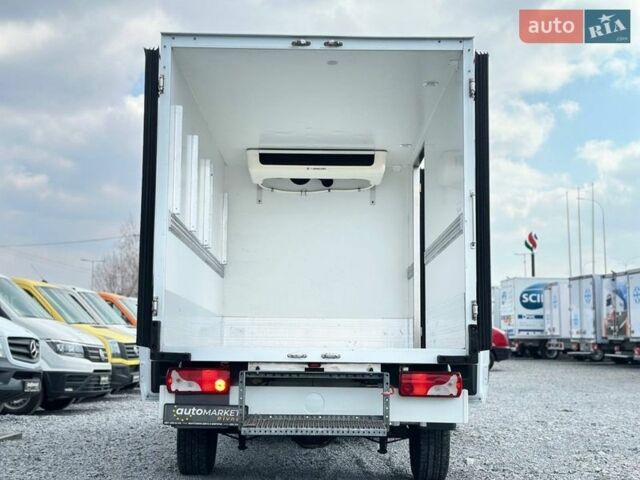 Белый Мерседес Sprinter, объемом двигателя 2.2 л и пробегом 200 тыс. км за 27900 $, фото 31 на Automoto.ua