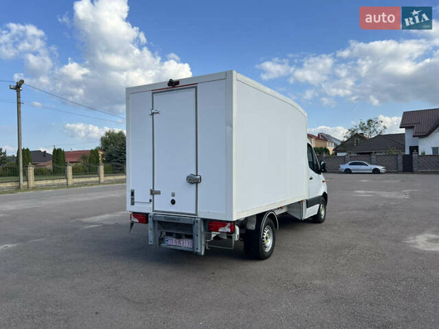 Белый Мерседес Sprinter, объемом двигателя 2.1 л и пробегом 275 тыс. км за 22700 $, фото 6 на Automoto.ua