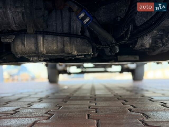 Белый Мерседес Sprinter, объемом двигателя 2.1 л и пробегом 399 тыс. км за 25500 $, фото 36 на Automoto.ua