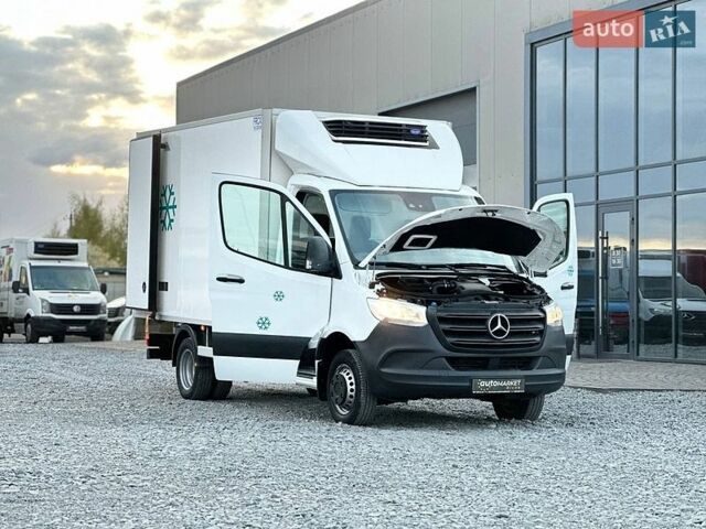 Белый Мерседес Sprinter, объемом двигателя 2.2 л и пробегом 142 тыс. км за 34900 $, фото 23 на Automoto.ua