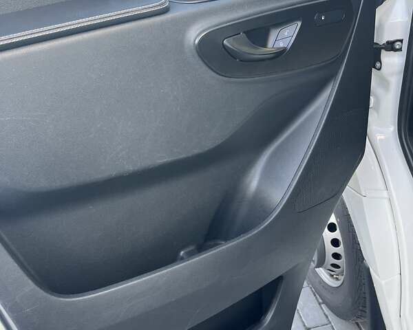 Білий Мерседес Sprinter, об'ємом двигуна 3 л та пробігом 134 тис. км за 45800 $, фото 20 на Automoto.ua