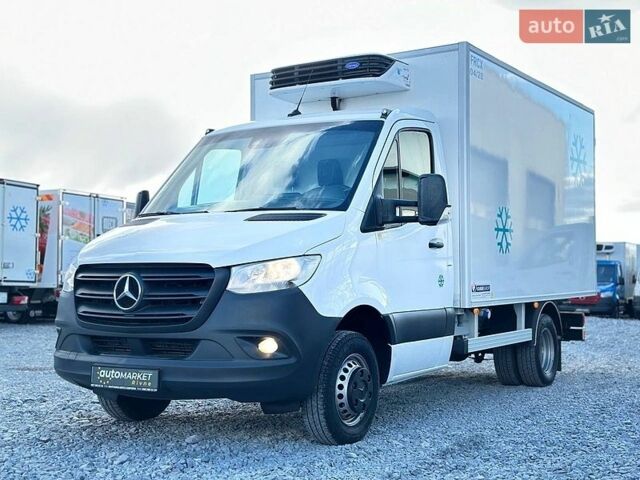 Белый Мерседес Sprinter, объемом двигателя 2.2 л и пробегом 152 тыс. км за 34900 $, фото 13 на Automoto.ua