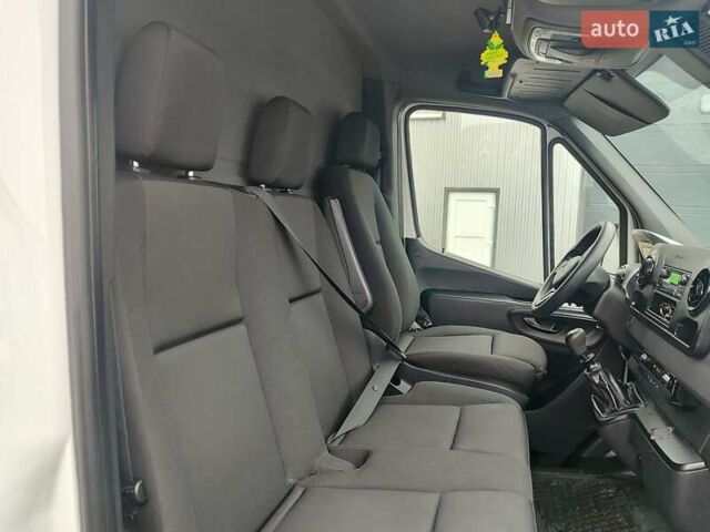 Білий Мерседес Sprinter, об'ємом двигуна 2.1 л та пробігом 295 тис. км за 25900 $, фото 18 на Automoto.ua