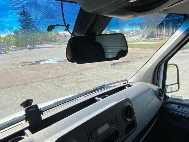 Белый Мерседес Sprinter, объемом двигателя 2.1 л и пробегом 270 тыс. км за 21900 $, фото 14 на Automoto.ua