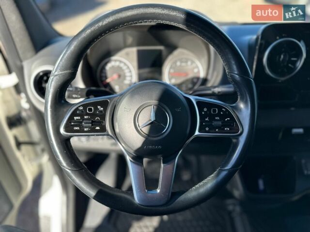 Білий Мерседес Sprinter, об'ємом двигуна 3 л та пробігом 222 тис. км за 44499 $, фото 16 на Automoto.ua