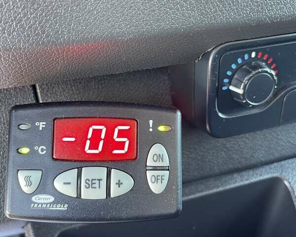 Белый Мерседес Sprinter, объемом двигателя 1.9 л и пробегом 226 тыс. км за 23850 $, фото 29 на Automoto.ua