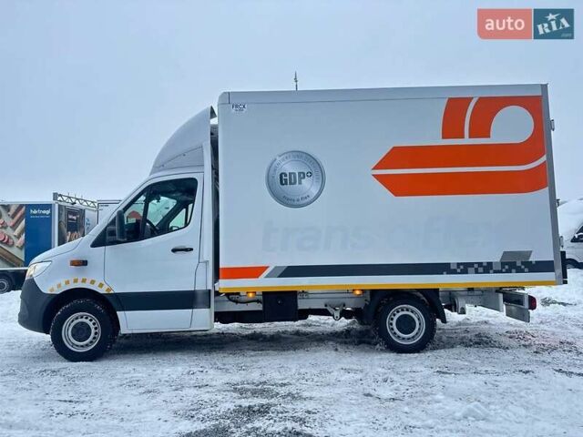 Белый Мерседес Sprinter, объемом двигателя 2.2 л и пробегом 166 тыс. км за 26800 $, фото 10 на Automoto.ua