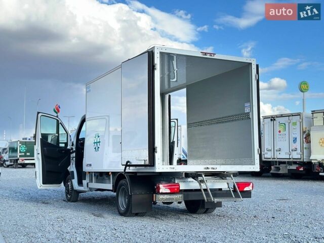 Белый Мерседес Sprinter, объемом двигателя 2.2 л и пробегом 152 тыс. км за 33900 $, фото 32 на Automoto.ua