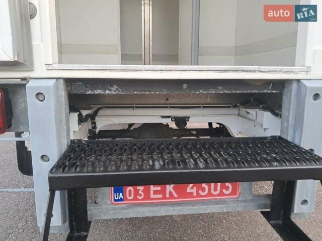 Білий Мерседес Sprinter, об'ємом двигуна 2.2 л та пробігом 278 тис. км за 22650 $, фото 15 на Automoto.ua