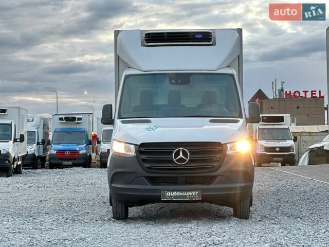 Белый Мерседес Sprinter, объемом двигателя 2.2 л и пробегом 142 тыс. км за 33900 $, фото 10 на Automoto.ua