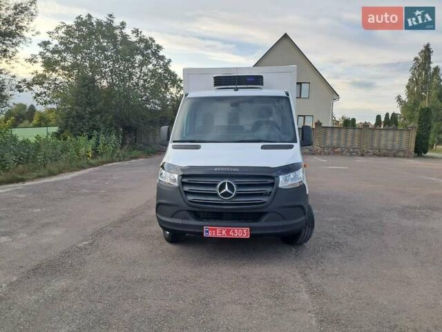 Білий Мерседес Sprinter, об'ємом двигуна 2.2 л та пробігом 278 тис. км за 22650 $, фото 1 на Automoto.ua