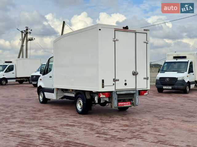 Белый Мерседес Sprinter, объемом двигателя 2 л и пробегом 259 тыс. км за 24250 $, фото 5 на Automoto.ua