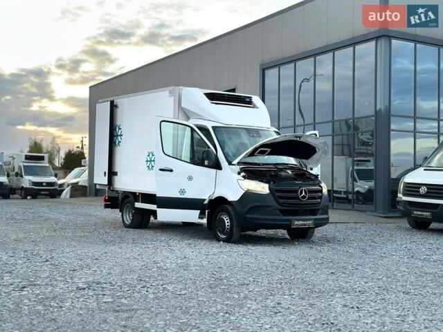 Белый Мерседес Sprinter, объемом двигателя 2.2 л и пробегом 142 тыс. км за 33900 $, фото 24 на Automoto.ua