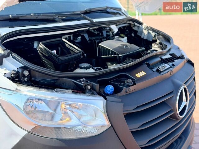 Білий Мерседес Sprinter, об'ємом двигуна 2 л та пробігом 225 тис. км за 26500 $, фото 17 на Automoto.ua