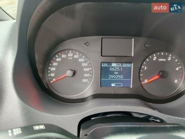 Білий Мерседес Sprinter, об'ємом двигуна 2.1 л та пробігом 295 тис. км за 25900 $, фото 25 на Automoto.ua