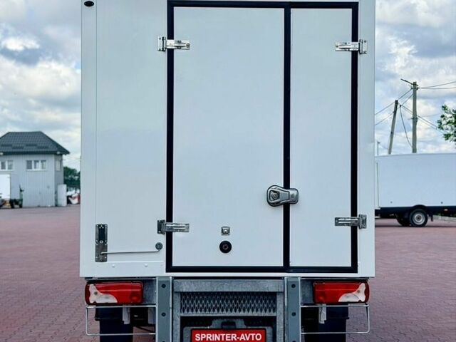 Білий Мерседес Sprinter, об'ємом двигуна 2 л та пробігом 228 тис. км за 27300 $, фото 8 на Automoto.ua