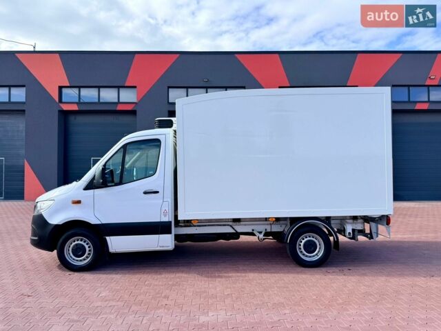 Белый Мерседес Sprinter, объемом двигателя 2 л и пробегом 224 тыс. км за 27300 $, фото 4 на Automoto.ua