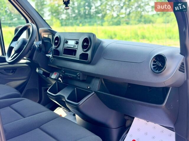 Білий Мерседес Sprinter, об'ємом двигуна 2 л та пробігом 222 тис. км за 26850 $, фото 23 на Automoto.ua