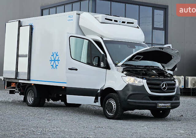 Белый Мерседес Sprinter, объемом двигателя 2.2 л и пробегом 190 тыс. км за 35900 $, фото 31 на Automoto.ua