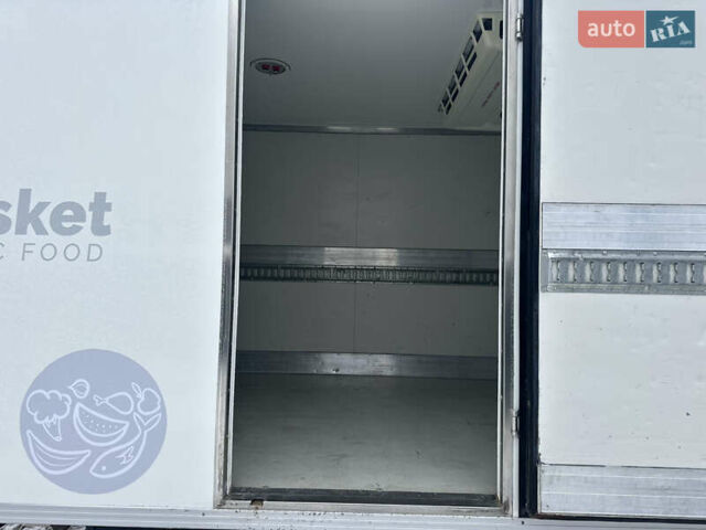 Белый Мерседес Sprinter, объемом двигателя 3 л и пробегом 134 тыс. км за 45800 $, фото 21 на Automoto.ua