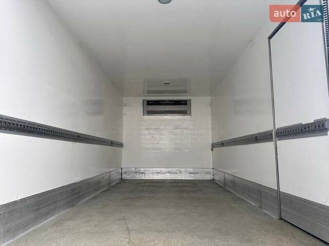 Белый Мерседес Sprinter, объемом двигателя 2.2 л и пробегом 190 тыс. км за 35900 $, фото 34 на Automoto.ua