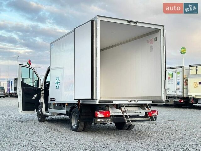 Белый Мерседес Sprinter, объемом двигателя 2.2 л и пробегом 142 тыс. км за 34900 $, фото 31 на Automoto.ua