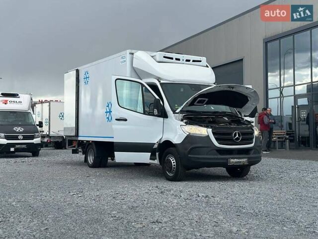 Белый Мерседес Sprinter, объемом двигателя 2.2 л и пробегом 190 тыс. км за 35900 $, фото 24 на Automoto.ua