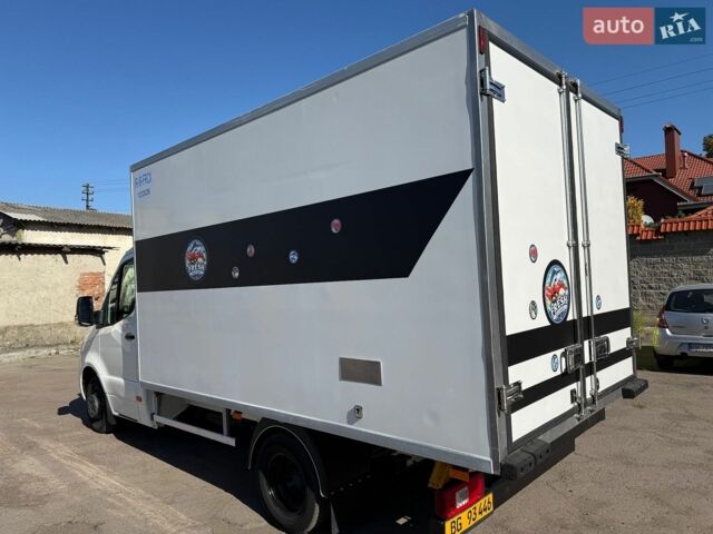 Белый Мерседес Sprinter, объемом двигателя 3 л и пробегом 140 тыс. км за 45700 $, фото 2 на Automoto.ua