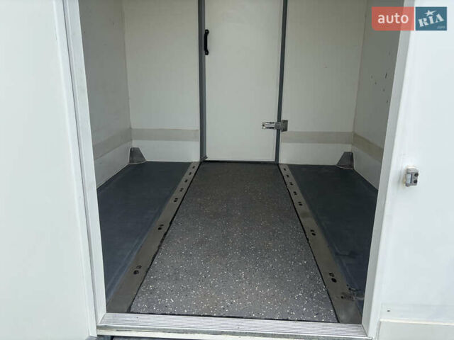 Білий Мерседес Sprinter, об'ємом двигуна 2.2 л та пробігом 229 тис. км за 21900 $, фото 20 на Automoto.ua