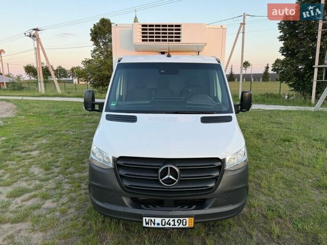 Белый Мерседес Sprinter, объемом двигателя 2.2 л и пробегом 242 тыс. км за 35900 $, фото 13 на Automoto.ua